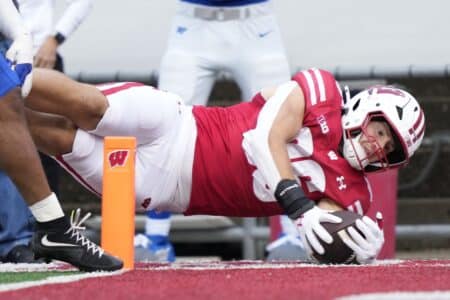 Badgers Football: 3 Keys to Victory Against Strong #19 Alabama Wisconsin Badgers