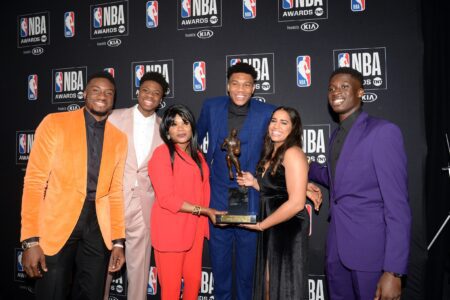Stacey King jokes Bulls could lure Bucks’ Giannis Antetokounmpo by signing his whole family June 24, 2019; Los Angeles, CA, USA; Milwaukee Bucks forward Giannis Antetokounmpo poses with his family following his award of the NBA most valuable player at the 2019 NBA Awards show at Barker Hanger. Mandatory Credit: Gary A. Vasquez-USA TODAY Sports