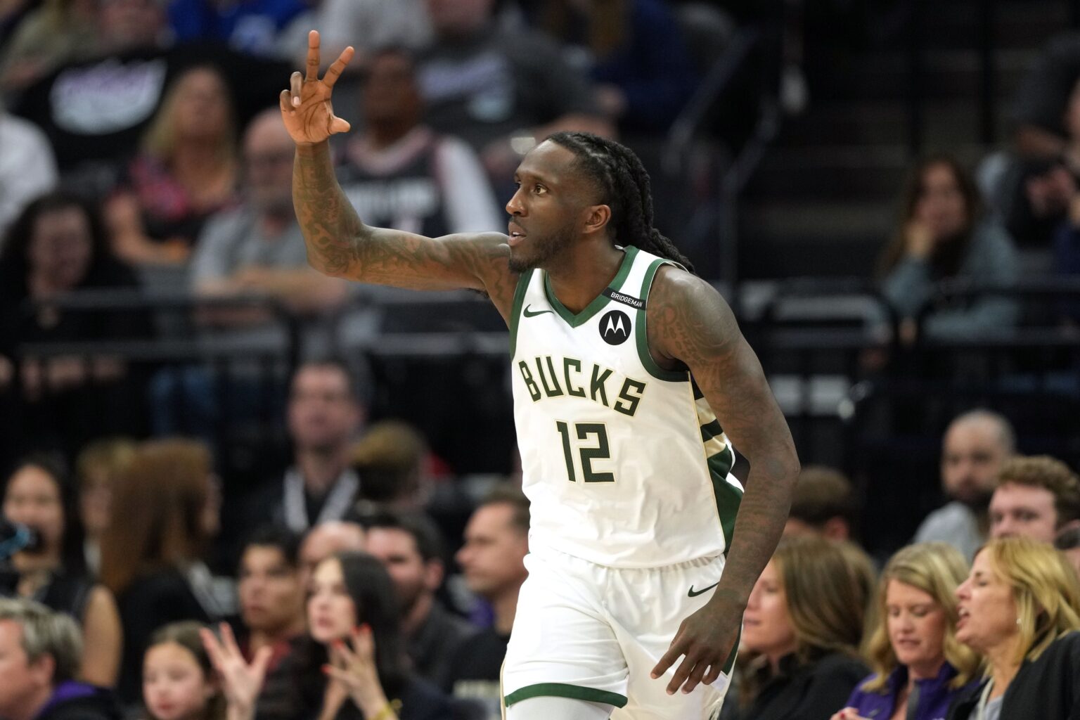 Taurean Prince reveals basic adjustment Bucks must make to address Giannis’ frustration Milwaukee Bucks, Taurean Prince, Giannis Antetokounmpo