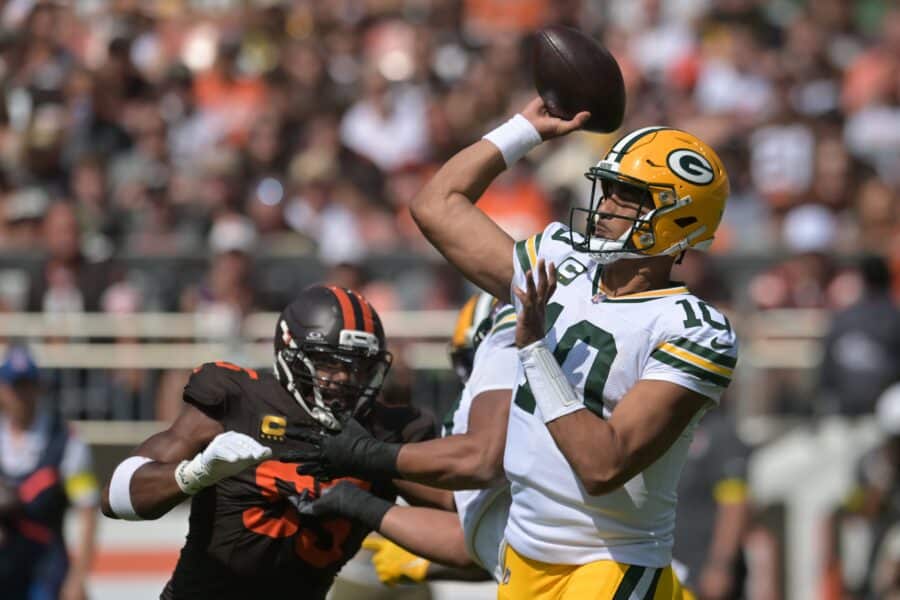 Jordan Love admits costly mistake after interception dooms Packers against Browns 1 Jordan Love Admits Costly Mistake After Interception Dooms Packers Against Browns