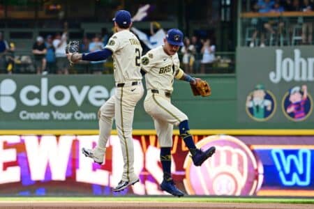 Brewers’ Brice Turang, Sal Frelick named award finalists amid NLCS against Dodgers Milwaukee Brewers, Brice Turang, Sal Frelick