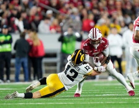 Wisconsin Badgers shutdown 3 players amid injury woes with replacements in place Wisconsin Badgers