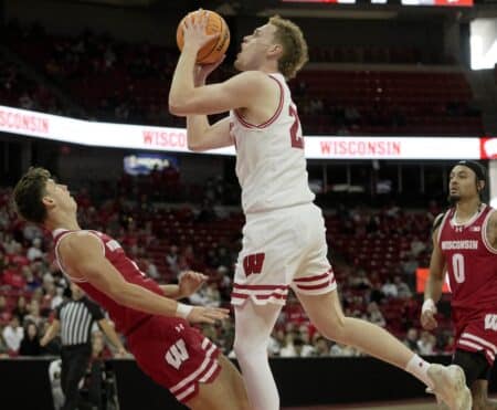 How the Wisconsin Badgers could benefit from a new 2025 redshirt option Austin Rapp