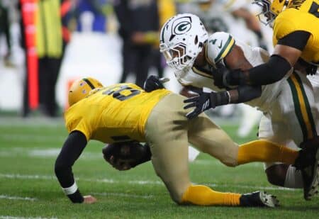 Green Bay Packers: Micah Parsons named finalist for 2025 NFL Defensive Player of the Year Micah Parsons, Green Bay Packers