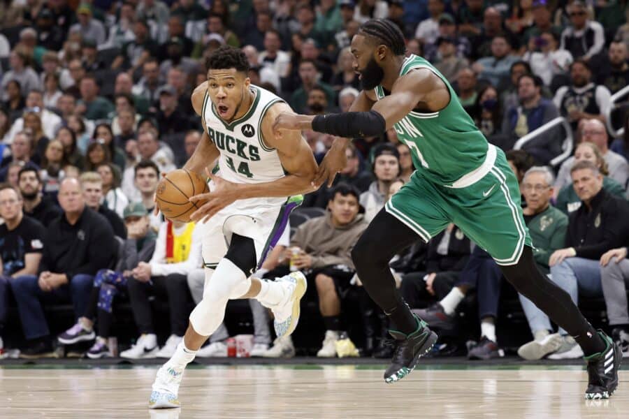 Mock trade sends Bucks' Giannis Antetokounmpo to the Celtics 3 May 7, 2022; Milwaukee, Wisconsin, USA; Milwaukee Bucks forward Giannis Antetokounmpo (34) drives for the basket against Boston Celtics guard Jaylen Brown (7) during the second quarter during game three of the second round for the 2022 NBA playoffs at Fiserv Forum. Mandatory Credit: Jeff Hanisch-Imagn Images