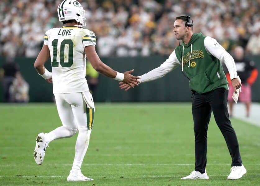 Jordan Love Speaks on Tying Brett Favre's Incredible Green Bay Packers Franchise Record 4 Green Bay Packers quarterback Jordan Love (10) in congratulated by head coach Matt LaFleur after throwing a touchdown pass during the fourth quarter of their game Thursday, September 11, 2025 at Lambeau Field in Green Bay, Wisconsin. The Green Bay Packers beat the Washington Commanders 27-18