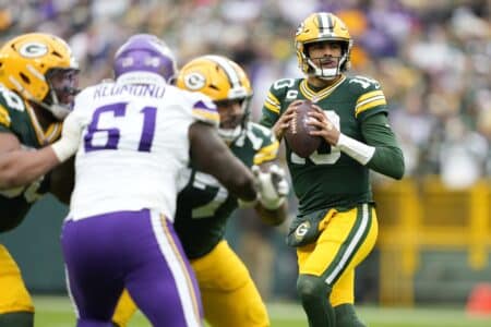 How the Packers can prepare for Bears’ biggest strength in massive NFC North clash Green Bay Packers quarterback Jordan Love (10).