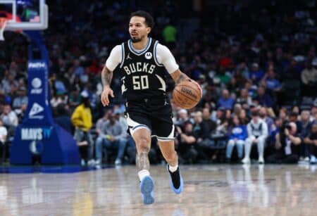 ESPN grades Bucks slight losers in 3-team trade with Suns and Bulls Milwaukee Bucks, Cole Anthony, Ousmane Dieng