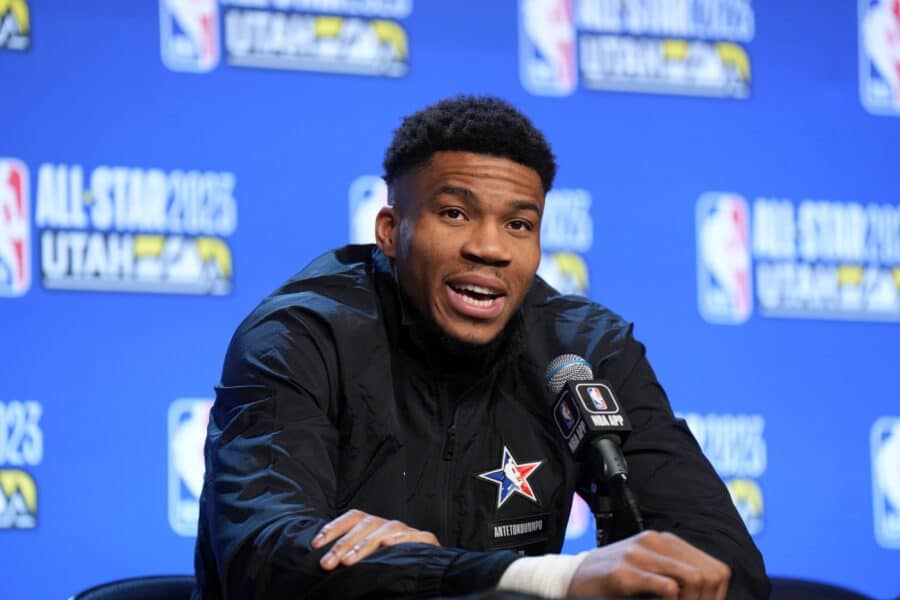 Milwaukee Bucks: Giannis has strong message for Pacers fans who booed Myles Turner Giannis Antetokounmpo, Milwaukee Bucks, Myles Turner
