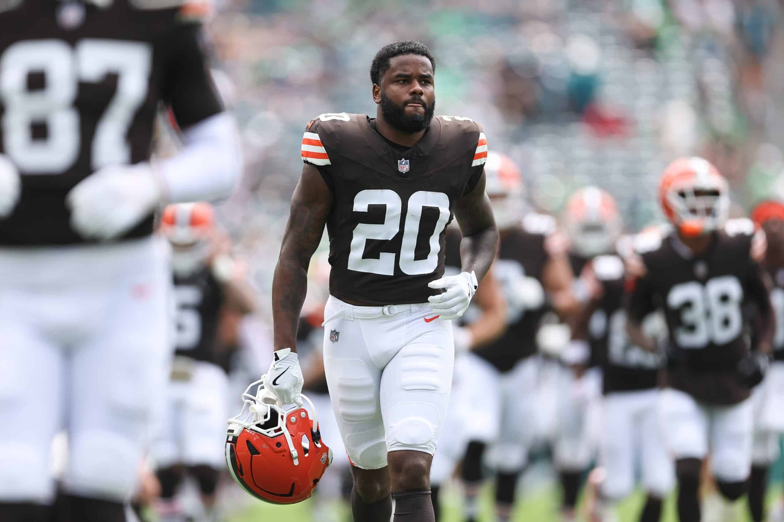 Packers Add 4.3 40-Yard-Dash Weapon For Offense Ahead Of Massive Broncos Matchup (Breaking) 2 Aug 16, 2025; Philadelphia, Pennsylvania, USA; Cleveland Browns running back Pierre Strong Jr. (20) in a game against the Philadelphia Eagles at Lincoln Financial Field. Mandatory Credit: Bill Streicher-Imagn Images