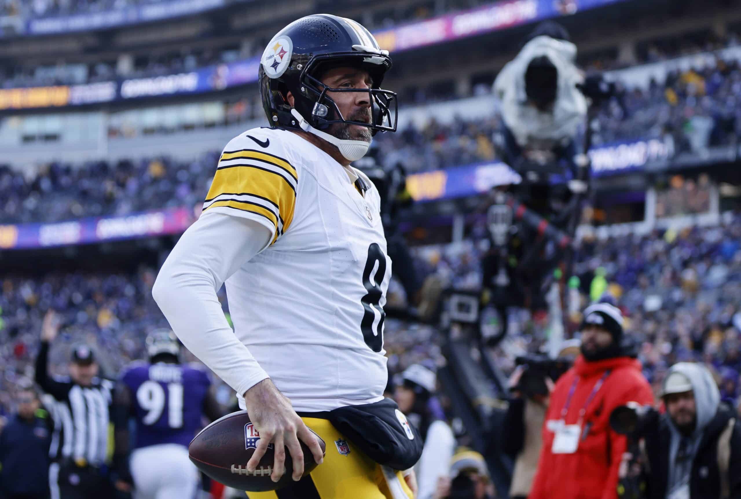 Aaron Rodgers doesn't hold back on Mike Tomlin haters after Week 14 Ravens game 1 Aaron Rodgers, Pittsburgh Steelers