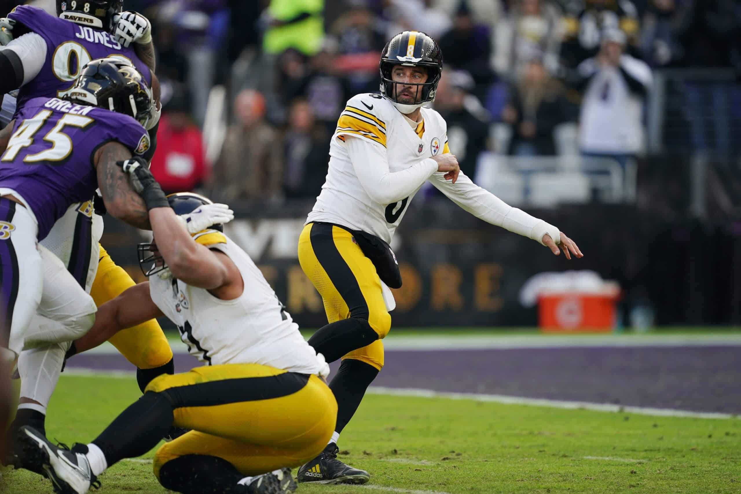 Aaron Rodgers doesn't hold back on Mike Tomlin haters after Week 14 Ravens game 2 Aaron Rodgers, Pittsburgh Steelers