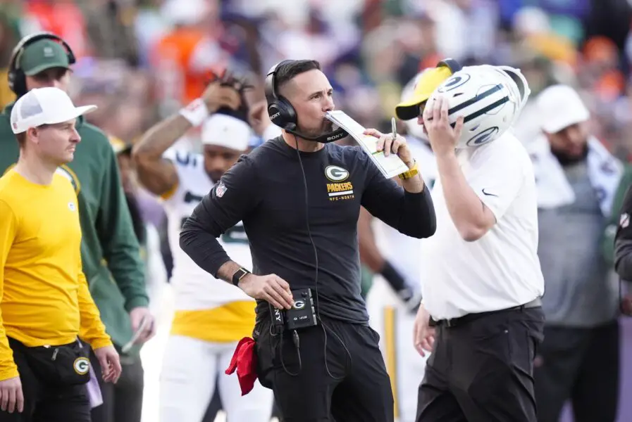 Chicago Bears give Packers bulletin board material ahead of Sunday's game 1 Dec 14, 2025; Denver, Colorado, USA; Green Bay Packers head coach Matt Lafleur stands on the sidelines during the second quarter against the Denver Broncos at Empower Field at Mile High. Mandatory Credit: Ron Chenoy-Imagn Images