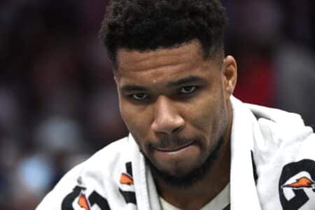 Bucks eye trade deadline Hail Mary to upgrade around Giannis Antetokounmpo Dec 29, 2025; Charlotte, North Carolina, USA; Milwaukee Bucks forward Giannis Antetokounmpo (34) in a time out during the second half against the Charlotte Hornets at the Spectrum Center. Mandatory Credit: Sam Sharpe-Imagn Images