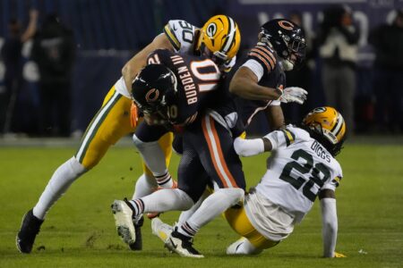 Ex-Packers WR hit with fierce fan backlash after comment on Bears’ playoff win Green Bay Packers, Lukas Van Ness
