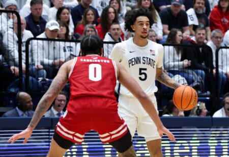 Badgers aim to extend winning streak against 14-win USC Trojans Wisconsin Badgers