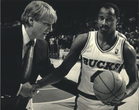 Bucks vs. The World podcast revisits tournament that helped globalize basketball Sidney Moncrief received the game ball after scoring his 10,000th point. Sidney Moncrief was drafted by the Bucks and spent 10 seasons in Milwaukee. He is shown receiving the game ball from Bucks coach Don Nelson after scoring his 10,000th point in 1987. 1987 Press Photo Milwaukee Bucks Sidney Moncrief Receiving The Game Ball